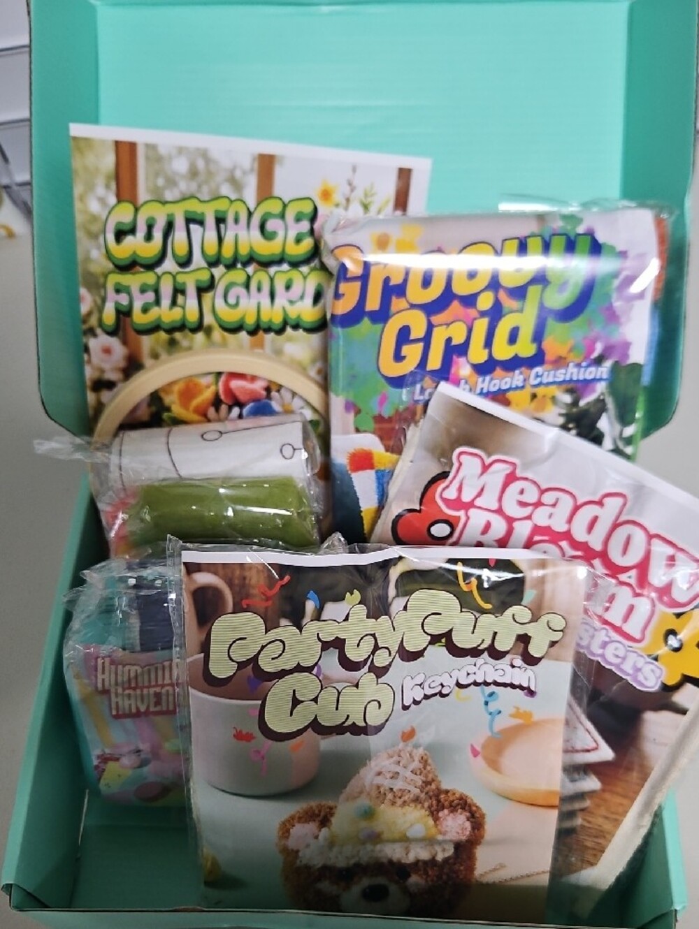 Craftbly Craft Box - Picture 1 of 10